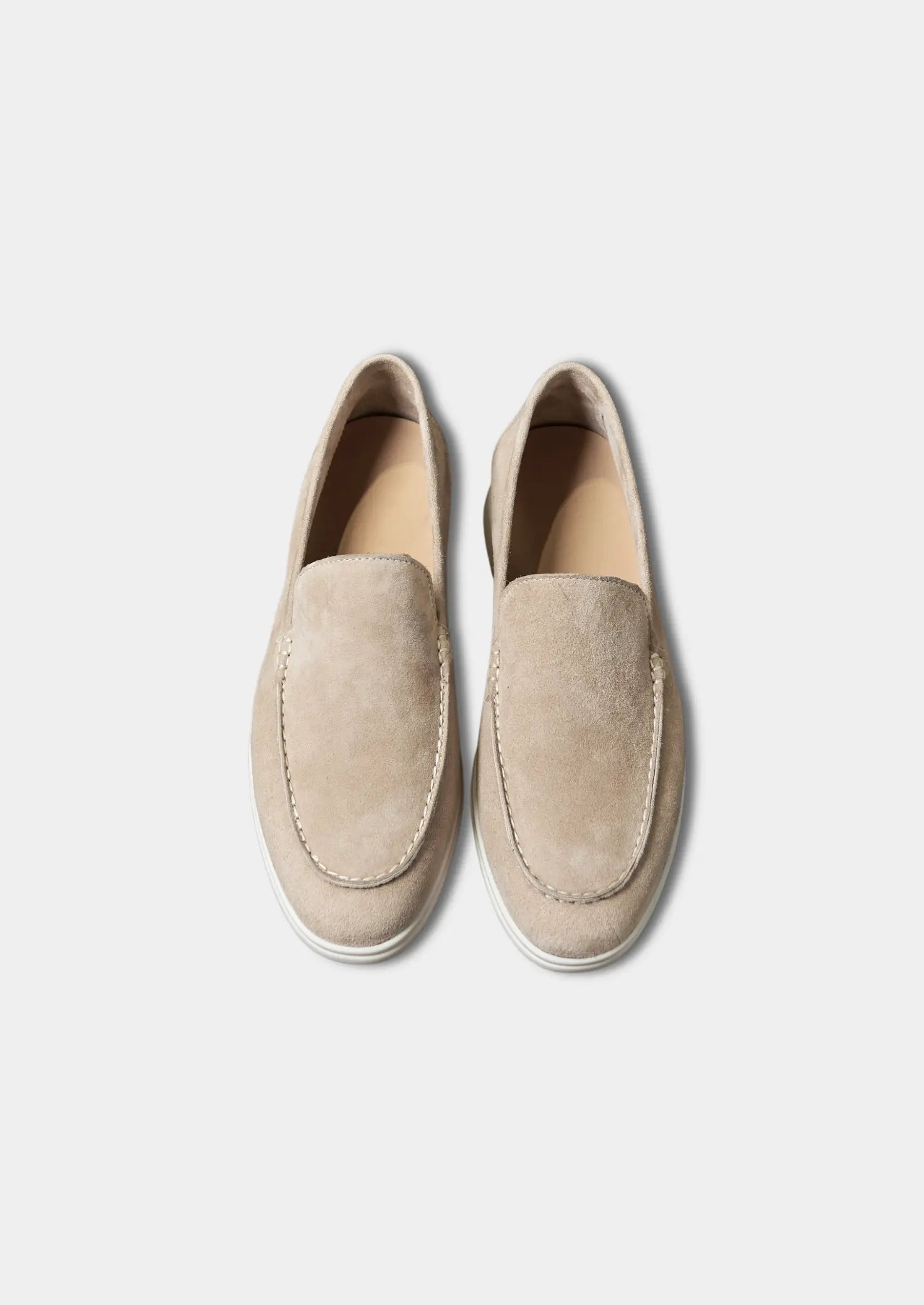 Herre loafers i ruskind – let, komfortabel og stilren slip-on sko til hverdag - Havn Studio