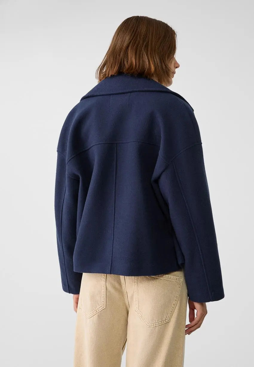 Dame Uldjakke – Kort Elegant Double Breasted Jakke med Brede Revers - Havn Studio