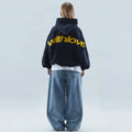 Dame Hoodie – Oversize Sweatshirt med Print og Kængurulomme - Havn Studio